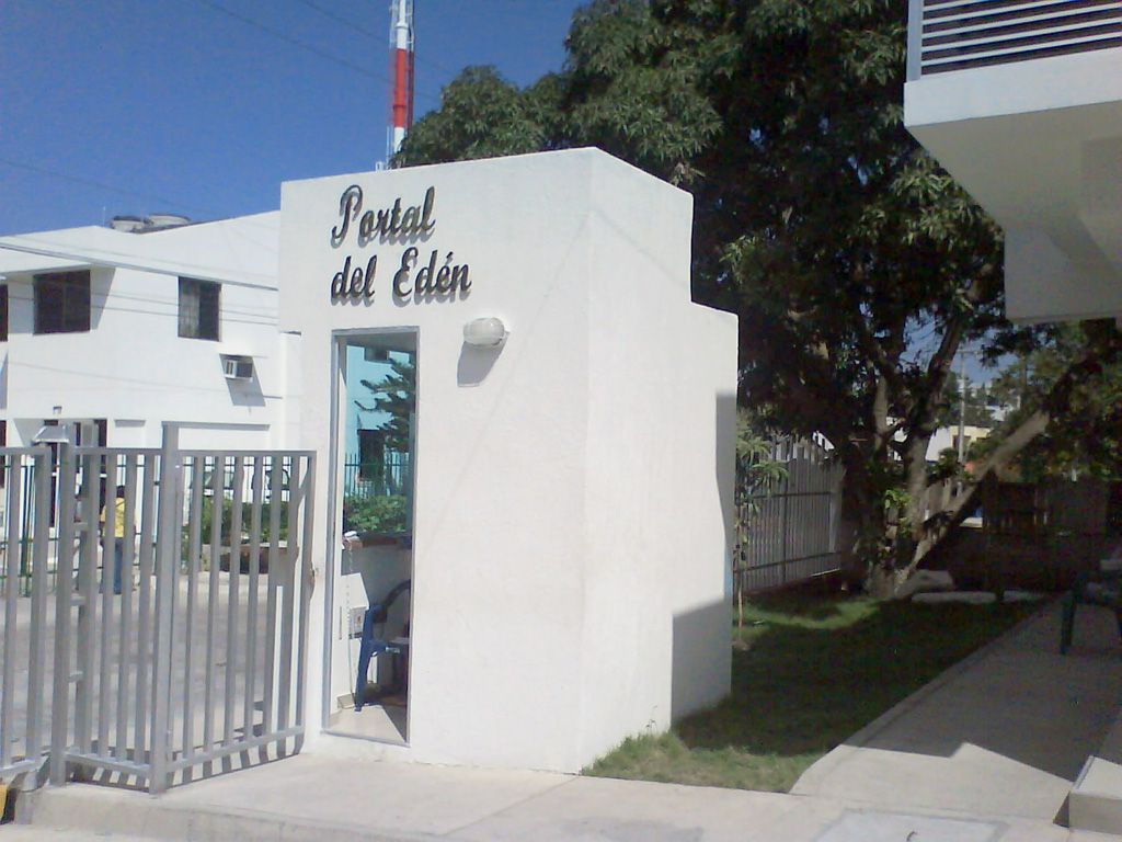 Portal del Edén