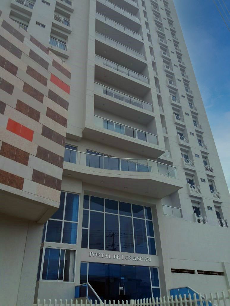 Portal de los Abetos